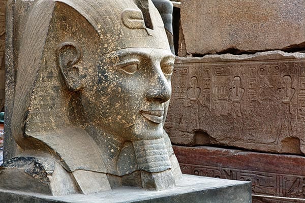 Estatua principal de Ramsés II